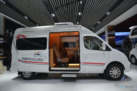 租房车-上汽大通RV80B型房车