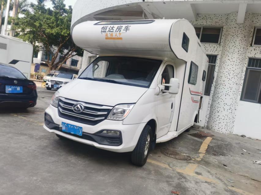 潮惠玩-全国首家高端出行工具租赁平台